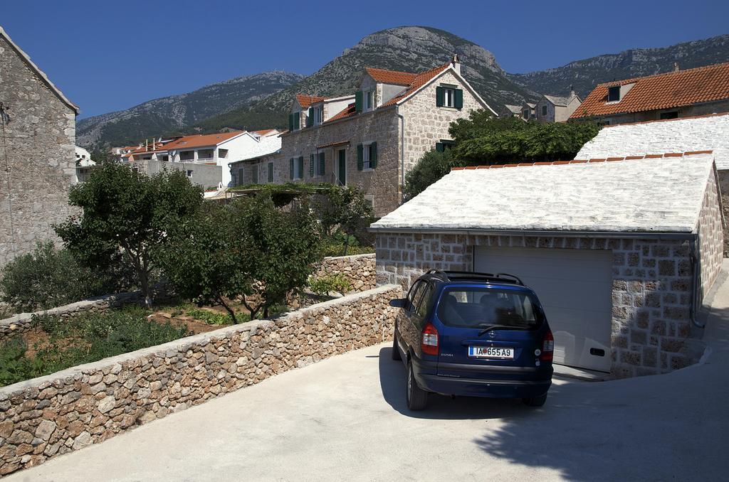 Apartments Obala Bol Exteriér fotografie